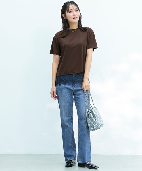 ANY SIS(エニィスィス)の「裾レース半袖Tシャツ(Tシャツ/カットソー・レディース・アイボリー系/ダークブラウン系・MEDIUM)」の6枚目の写真