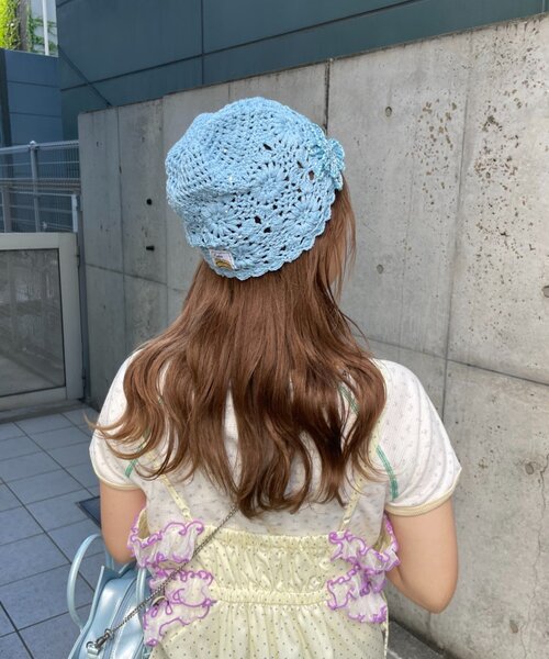 HELLO.SANFRANCISCO(ハローサンフランシスコ)の「【HELLO.SANFRANCISCO】フラワースパンコールクロシェビーニー(ニットキャップ/ビーニー・レディース・ブルー/グリーン・ONE SIZE)」の12枚目の写真