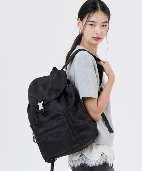 LeSportsac(レスポートサック)の「【LeSportsac×Megumi Kanzaki】SMART FLAP BACKPACK2 ブラックキャンディ(バックパック/リュック・レディース・ブラック・FREE)」の1枚目の写真