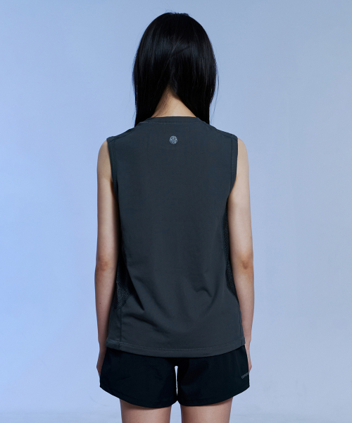 OFFGRID(オフグリッド)の「ベントラオクタスリーブレス-チャコール(Tシャツ/カットソー・メンズ・その他・SMALL/MEDIUM/LARGE/X-LARGE)」の5枚目の写真
