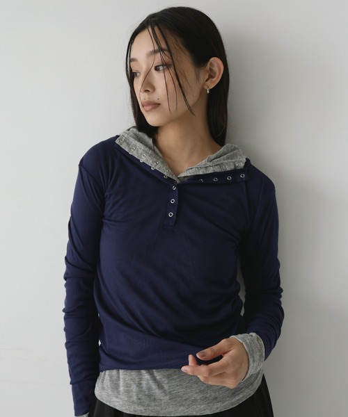hellam(へラム)の「シアーフライスフーディトップス(Tシャツ/カットソー・レディース・ネイビー/アイボリー/ブラック/杢グレー・FREE)」の4枚目の写真