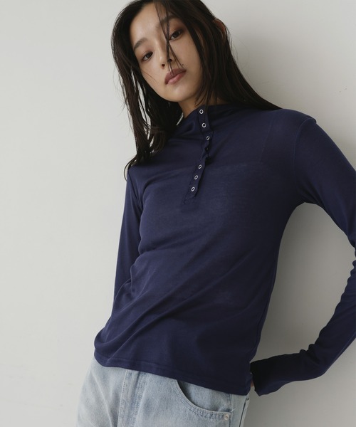 hellam(へラム)の「シアーフライスフーディトップス(Tシャツ/カットソー・レディース・ネイビー/アイボリー/ブラック/杢グレー・FREE)」の8枚目の写真