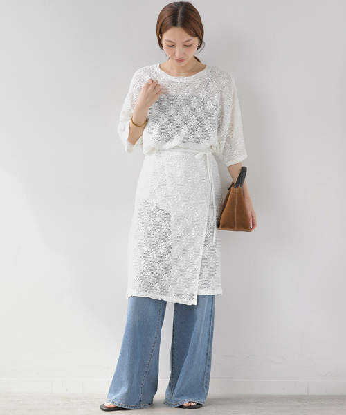 JOURNAL STANDARD relume(ジャーナルスタンダード レリューム)の「シャーリングメッシュレースプルオーバー(Tシャツ/カットソー・レディース・ブラック/ホワイト・FREE)」の18枚目の写真
