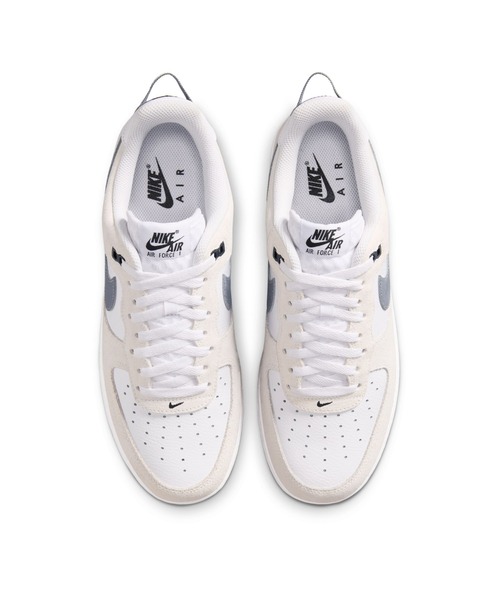 NIKE（ナイキ）の「NIKE/ナイキ ｴｱ ﾌｫｰｽ 1 07 LV8（スニーカー・メンズ・ベージュ・25.5cm/26.5cm/26cm/28.5cm/28cm/27.5cm/25cm/29cm）」の3枚目の写真