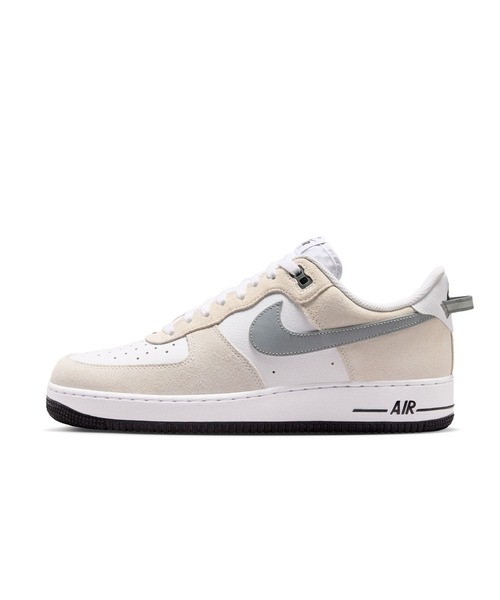 NIKE（ナイキ）の「NIKE/ナイキ ｴｱ ﾌｫｰｽ 1 07 LV8（スニーカー・メンズ・ベージュ・25.5cm/26.5cm/26cm/28.5cm/28cm/27.5cm/25cm/29cm）」の4枚目の写真
