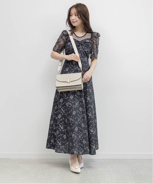 RANDA(ランダ)の「ツイストデザインレースオケージョンワンピース(ワンピース・レディース・ネイビー/ブルー/クリーム・1/0)」の6枚目の写真