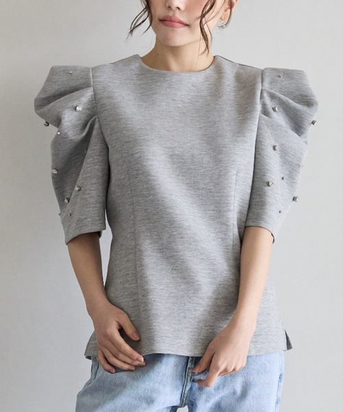 BIRTHDAY BASH(バースデイバッシュ)の「BIJOU PUFF FRENCH SLEEVE TOPS(ビジューパフフレンチスリーブトップス)(Tシャツ/カットソー・レディース・グレー/アイボリー・FREE)」の1枚目の写真