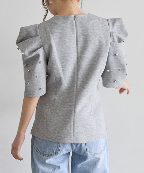 BIRTHDAY BASH(バースデイバッシュ)の「BIJOU PUFF FRENCH SLEEVE TOPS(ビジューパフフレンチスリーブトップス)(Tシャツ/カットソー・レディース・グレー/アイボリー・FREE)」の4枚目の写真