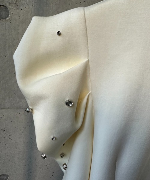 BIRTHDAY BASH(バースデイバッシュ)の「BIJOU PUFF FRENCH SLEEVE TOPS(ビジューパフフレンチスリーブトップス)(Tシャツ/カットソー・レディース・グレー/アイボリー・FREE)」の15枚目の写真