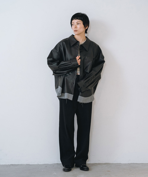 muller of yoshiokubo(ミュラーオブヨシオクボ)の「muller of yoshiokubo ミュラーオブヨシオクボ / SKIN BIG SHIRTS ヴィーガンレザースキンビッグシルエットシャツ / MLF26205(シャツ/ブラウス・レディース・ブラウン/ブラック・FREE)」の7枚目の写真