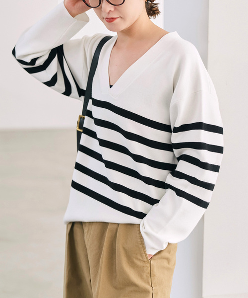 Spick & Span(スピックアンドスパン)の「《WEB限定カラー有り / 》ボーダーVネックニットプルオーバー(ニット/セーター・レディース・マルチ/その他1/その他4・FREE)」の9枚目の写真