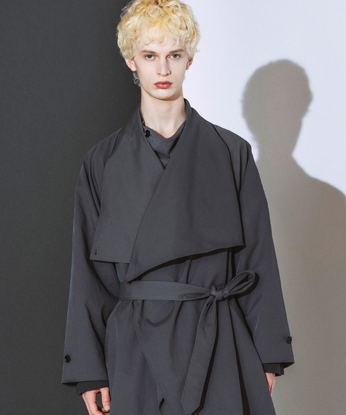 NO ID.(ノーアイディ)の「【NO ID.】Volume Neck Big Wrap Coat / ボリューム ネック ビッグ ラップ コート(モッズコート・メンズ・グレー/ブラック/ライトグレー・ONE)」の15枚目の写真