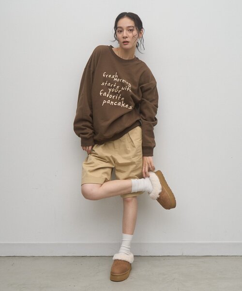 CIAOPANIC TYPY(チャオパニックティピー)の「【ZOZO限定】【UNISEX】フリーハンドメッセージスウェット(スウェット・レディース・グレー/ネイビー/ブラウン/チャコールグレー・LARGE/MEDIUM)」の9枚目の写真