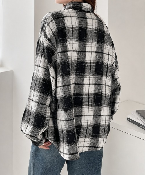 Mku Ekta(ムクエクタ)の「チェックフランネルシャツ(シャツ/ブラウス・レディース・ブラック×イエロー/ブラウン系/ブラック×ホワイト・FREE)」の12枚目の写真