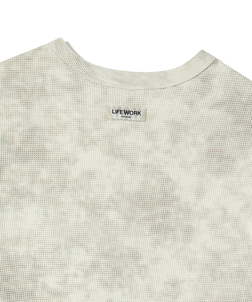 LIFE WORK(ライフワーク)の「ヴィンテージ ラドク ワッフル 長袖 Tシャツ(Tシャツ/カットソー・レディース・オートミール/ライトグレー/ブラック・LARGE/MEDIUM)」の6枚目の写真