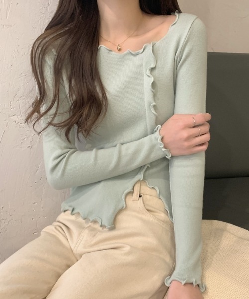 FLINEA(フリネア)の「デザインフリル長袖トップス(Tシャツ/カットソー・レディース・ホワイト/ブラック/モカ/グリーン/ピンク/ベージュ・FREE)」の15枚目の写真
