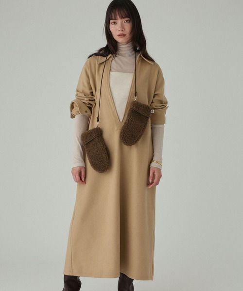 BABYLONE(バビロン)の「【onit】<別注>スキッパーワンピース(ワンピース・レディース・チャコール/ベージュ・フリー)」の2枚目の写真