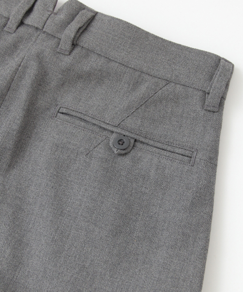 URBAN RESEARCH（アーバンリサーチ）の「zubon WOOL SERGE 1TUCK WIDE PT（その他パンツ・メンズ・チャコールグレー/ブラック/キャメル・2/1/3）」の8枚目の写真