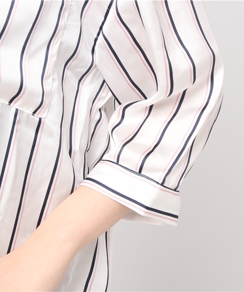 WEGO(ウィゴー)の「WEGO/サテン開襟5分袖シャツ(シャツ/ブラウス・レディース・ホワイト/ライトピンク/レッド系その他4・MEDIUM/LARGE)」の10枚目の写真