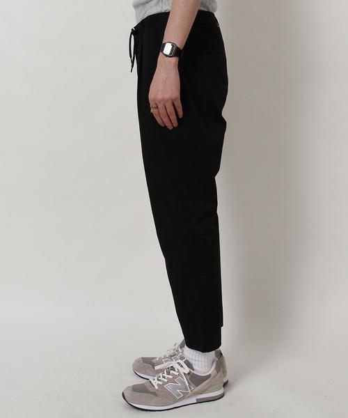 coen(コーエン)の「TC1タックストレッチテーパードイージーアンクルパンツ(その他パンツ・メンズ・ブラック/ダークグレー・LARGE/SMALL/X-LARGE/MEDIUM)」の12枚目の写真