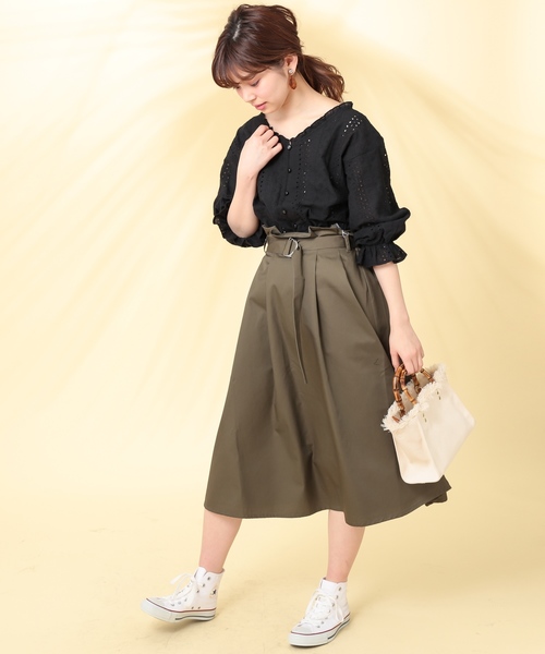 natural couture(ナチュラルクチュール)の「Dカンベルト 付ハイウエストスカート(スカート・レディース・カーキ/ベージュ/ピンクベージュ/ネイビー・FREE)」の8枚目の写真
