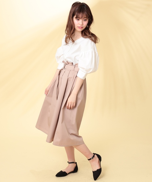 natural couture(ナチュラルクチュール)の「Dカンベルト 付ハイウエストスカート(スカート・レディース・カーキ/ベージュ/ピンクベージュ/ネイビー・FREE)」の13枚目の写真