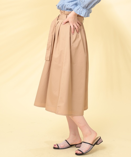 natural couture(ナチュラルクチュール)の「Dカンベルト 付ハイウエストスカート(スカート・レディース・カーキ/ベージュ/ピンクベージュ/ネイビー・FREE)」の15枚目の写真