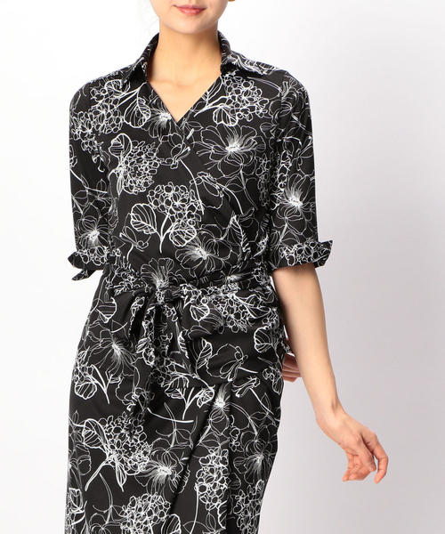 NARACAMICIE（ナラカミーチェ）の「【セットアップ対応】手書きフラワープリントカシュクールシャツ（シャツ/ブラウス・レディース・ホワイト/ブラック・SMALL/MEDIUM/LARGE）」の7枚目の写真