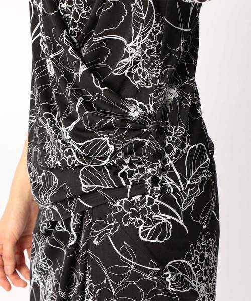 NARACAMICIE（ナラカミーチェ）の「【セットアップ対応】手書きフラワープリントカシュクールシャツ（シャツ/ブラウス・レディース・ホワイト/ブラック・SMALL/MEDIUM/LARGE）」の13枚目の写真