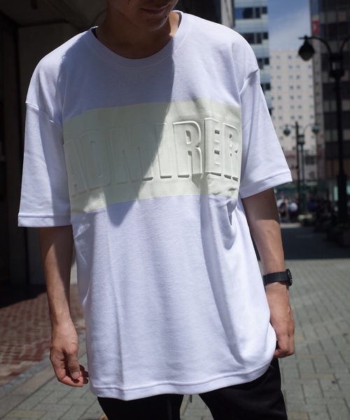 rovtski（ロフトスキー）の「rovtski 【ビッグシルエット】エンボスTシャツ/4V18060809（Tシャツ/カットソー・メンズ・ホワイト系その他/グリーン系その他/ホワイト系その他2/ホワイト系その他3/ホワイト系その他4/ブラック系その他2/ブラック系その他3/ブラック系その他4・MEDIUM/LARGE）」の4枚目の写真