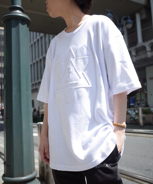 rovtski（ロフトスキー）の「rovtski 【ビッグシルエット】エンボスTシャツ/4V18060809（Tシャツ/カットソー・メンズ・ホワイト系その他/グリーン系その他/ホワイト系その他2/ホワイト系その他3/ホワイト系その他4/ブラック系その他2/ブラック系その他3/ブラック系その他4・MEDIUM/LARGE）」の17枚目の写真