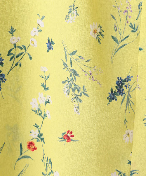 liflattie ships（リフラティ シップス）の「liflattie ships:クレープフラワー2WAYブラウス（シャツ/ブラウス・レディース・オフホワイト/ブラック/イエロー・SMALL/MEDIUM）」の7枚目の写真