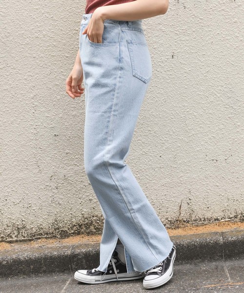 apres jour（アプレジュール）の「フレアデニムパンツ【ZOZOTOWN限定アイテム】（デニムパンツ・レディース・ブラック/ライトブルー・SMALL/MEDIUM）」の13枚目の写真