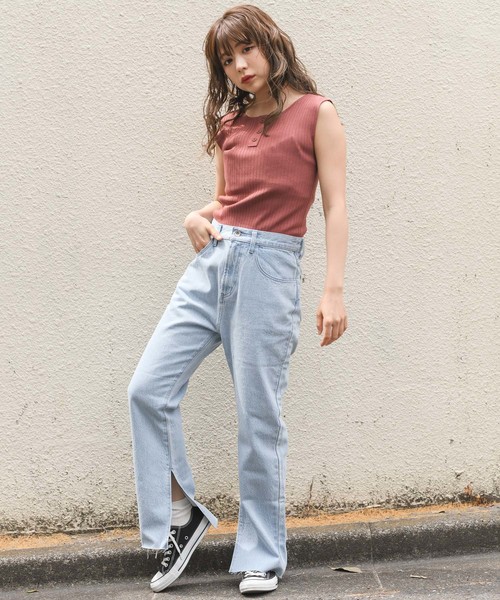 apres jour（アプレジュール）の「フレアデニムパンツ【ZOZOTOWN限定アイテム】（デニムパンツ・レディース・ブラック/ライトブルー・SMALL/MEDIUM）」の17枚目の写真