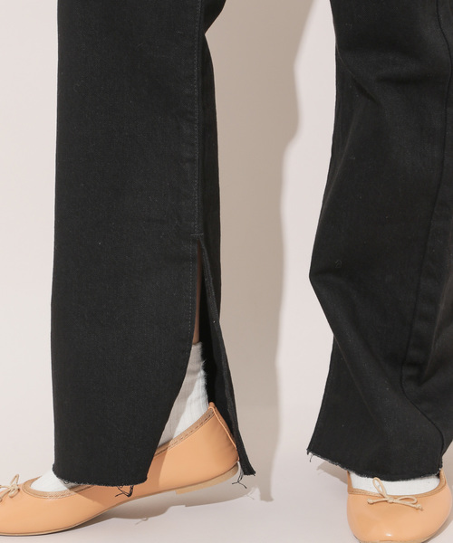 apres jour（アプレジュール）の「フレアデニムパンツ【ZOZOTOWN限定アイテム】（デニムパンツ・レディース・ブラック/ライトブルー・SMALL/MEDIUM）」の22枚目の写真