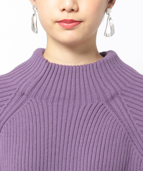PAGEBOY（ページボーイ）の「クリアニットタートルプルオーバー（ニット/セーター・レディース・ブラック/グレー/オフホワイト/ダークパープル/モカ/ライトパープル・FREE）」の13枚目の写真
