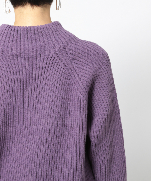 PAGEBOY（ページボーイ）の「クリアニットタートルプルオーバー（ニット/セーター・レディース・ブラック/グレー/オフホワイト/ダークパープル/モカ/ライトパープル・FREE）」の9枚目の写真