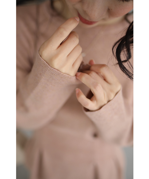 cawaii(カワイイ)の「ウエストタックのペプラムラインニットトップス(ニット/セーター・レディース・ピンク系その他/オリーブ・FREE)」の22枚目の写真