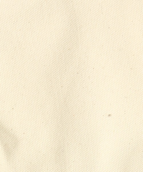 n'ee-ne（ネーネ）の「コットンキャンパス　フラップショルダーバック（ショルダーバッグ・レディース・ブラック/カーキ/アイボリー・FREE）」の4枚目の写真