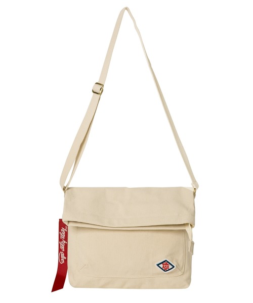 n'ee-ne（ネーネ）の「コットンキャンパス　フラップショルダーバック（ショルダーバッグ・レディース・ブラック/カーキ/アイボリー・FREE）」の17枚目の写真
