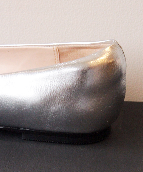 BEAUTY&YOUTH UNITED ARROWS（ビューティーアンドユースユナイテッドアローズ）の「BYTF ∵レザーエラスティック ポインテッドトゥフラット¨◆（パンプス・レディース・ブラック/シルバー・37/36h/37h/38/36）」の12枚目の写真