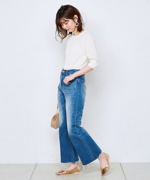 natural couture(ナチュラルクチュール)の「強撚ギャザー袖小花透かしニット(ニット/セーター・レディース・ブラック/ベージュ/アイボリー/ラベンダー・FREE)」の6枚目の写真