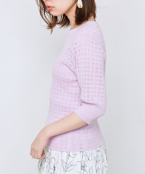 natural couture(ナチュラルクチュール)の「強撚ギャザー袖小花透かしニット(ニット/セーター・レディース・ブラック/ベージュ/アイボリー/ラベンダー・FREE)」の19枚目の写真