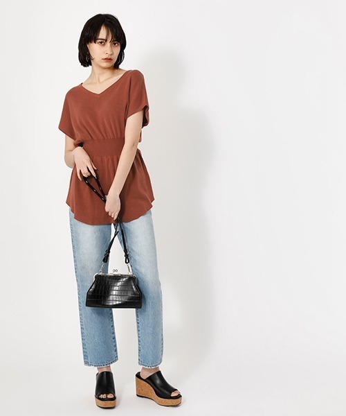 AZUL by moussy(アズールバイマウジー)の「2WAY WAIST SHIRRING KNIT PO/2WAYウエストシリングニットプルオーバー【MOOK52掲載 90483】(ニット/セーター・レディース・ダークオレンジ/ライトベージュ/ブラック・SMALL/MEDIUM)」の10枚目の写真