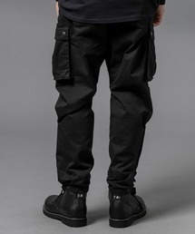 VIRGOwearworks（ヴァルゴウェアワークス）の「2WAY JOGGER CARGO
