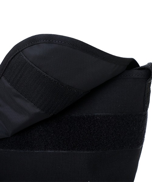 Manhattan Portage(マンハッタンポーテージ)の「Casual Messenger Bag JR Mickey Mouse 2020(メッセンジャーバッグ・メンズ・ブラック・SMALL)」の10枚目の写真
