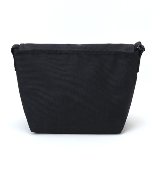 Manhattan Portage(マンハッタンポーテージ)の「Casual Messenger Bag JR Mickey Mouse 2020(メッセンジャーバッグ・メンズ・ブラック・SMALL)」の5枚目の写真
