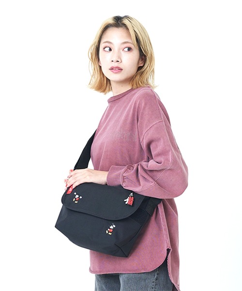 Manhattan Portage(マンハッタンポーテージ)の「Casual Messenger Bag JR Mickey Mouse 2020(メッセンジャーバッグ・メンズ・ブラック・SMALL)」の17枚目の写真