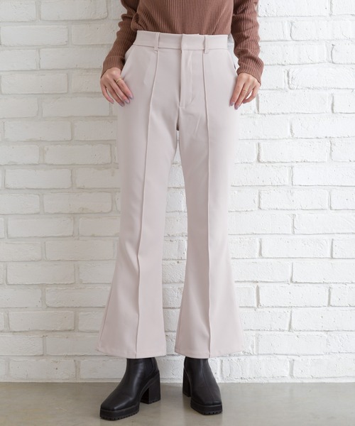 SpRay（スプレイ）の「センタ－シ－ムセミフレアパンツ（その他パンツ・レディース・ブラック/パープル/グリーン/アイボリー/モカ/ピンク系その他・SMALL/MEDIUM/LARGE）」の2枚目の写真