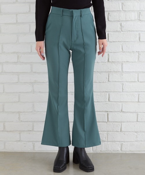 SpRay（スプレイ）の「センタ－シ－ムセミフレアパンツ（その他パンツ・レディース・ブラック/パープル/グリーン/アイボリー/モカ/ピンク系その他・SMALL/MEDIUM/LARGE）」の9枚目の写真